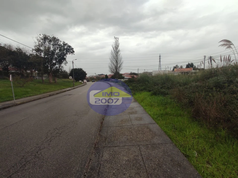 Terreno para Venda em Anta e Guetim Foto 10