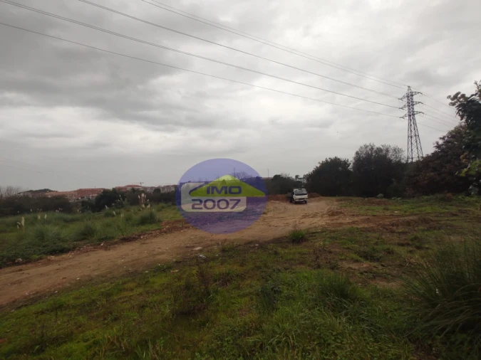 Terreno para Venda em Anta e Guetim Foto 1