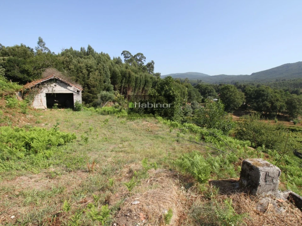 Terreno para Venda em Estorãos Foto 2