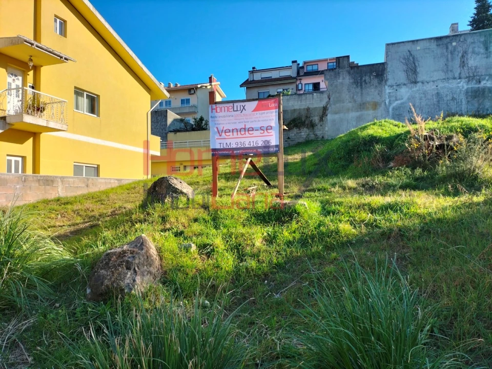 Terreno para Venda em Fânzeres e São Pedro da Cova Foto 4