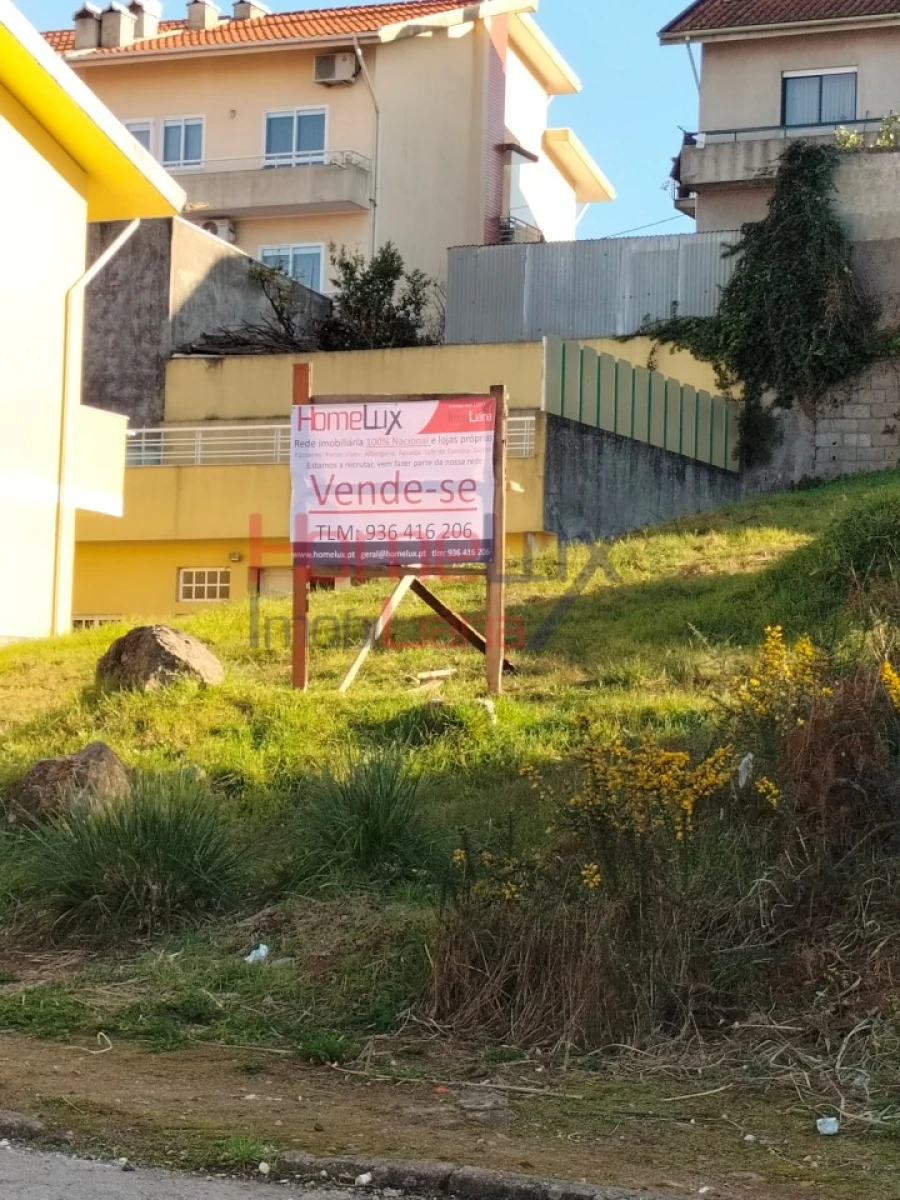 Terreno para Venda em Fânzeres e São Pedro da Cova Foto 13