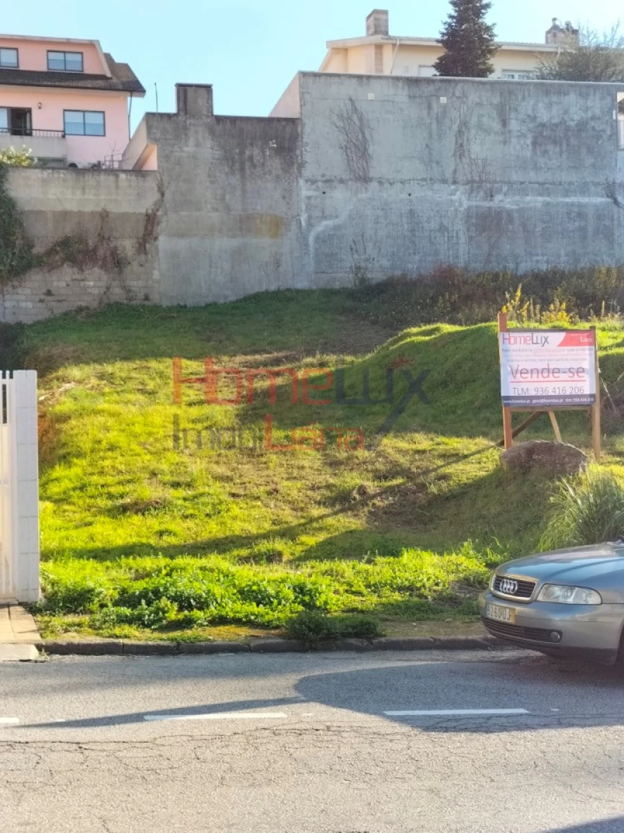 Terreno para Venda em Fânzeres e São Pedro da Cova Foto 15