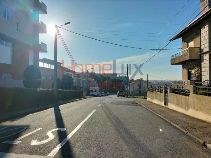 Terreno para Venda em Fânzeres e São Pedro da Cova Foto 17