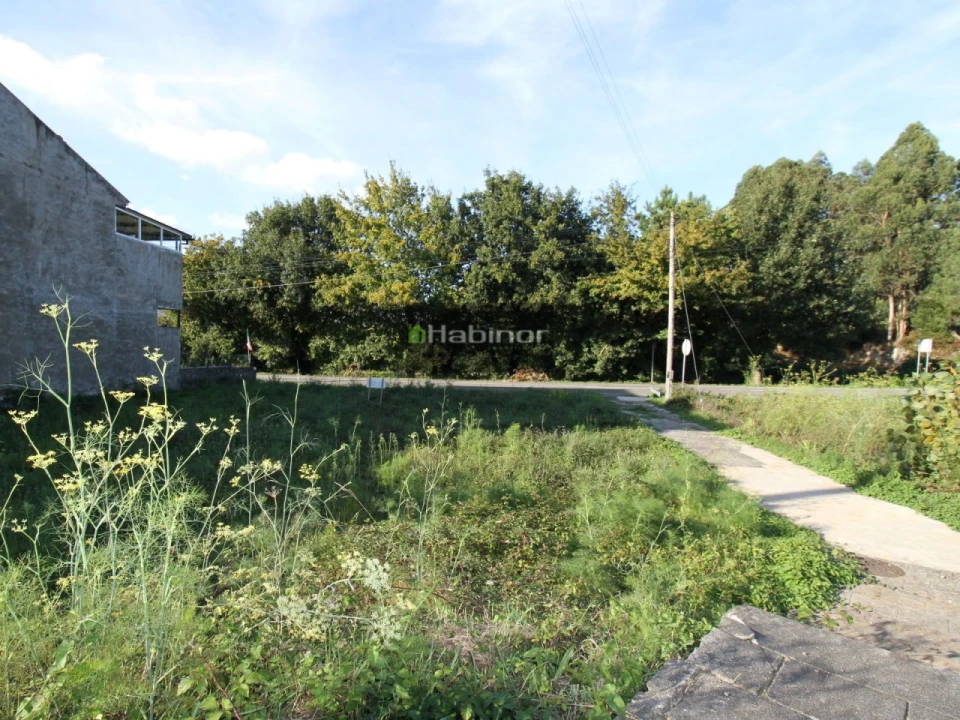 Terreno para Venda em Geraz do Lima (Santa Maria, Santa Leocádia, Moreira), Deão Foto 2