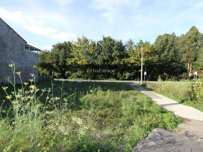 Terreno para Venda em Geraz do Lima (Santa Maria, Santa Leocádia, Moreira), Deão Foto 2
