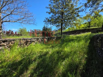 Terreno para Venda em Mangualde, Mesquitela e Cunha Alta