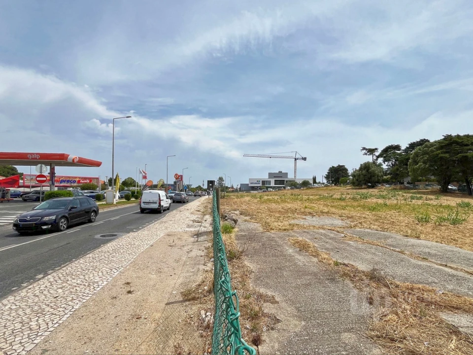Terreno para Venda em Cascais e Estoril Foto 2