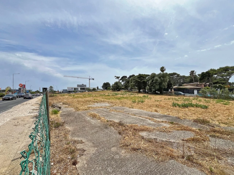 Terreno para Venda em Cascais e Estoril Foto 3