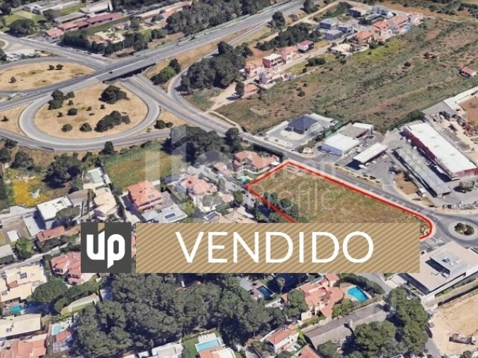 Terreno para Venda em Cascais e Estoril Foto 1