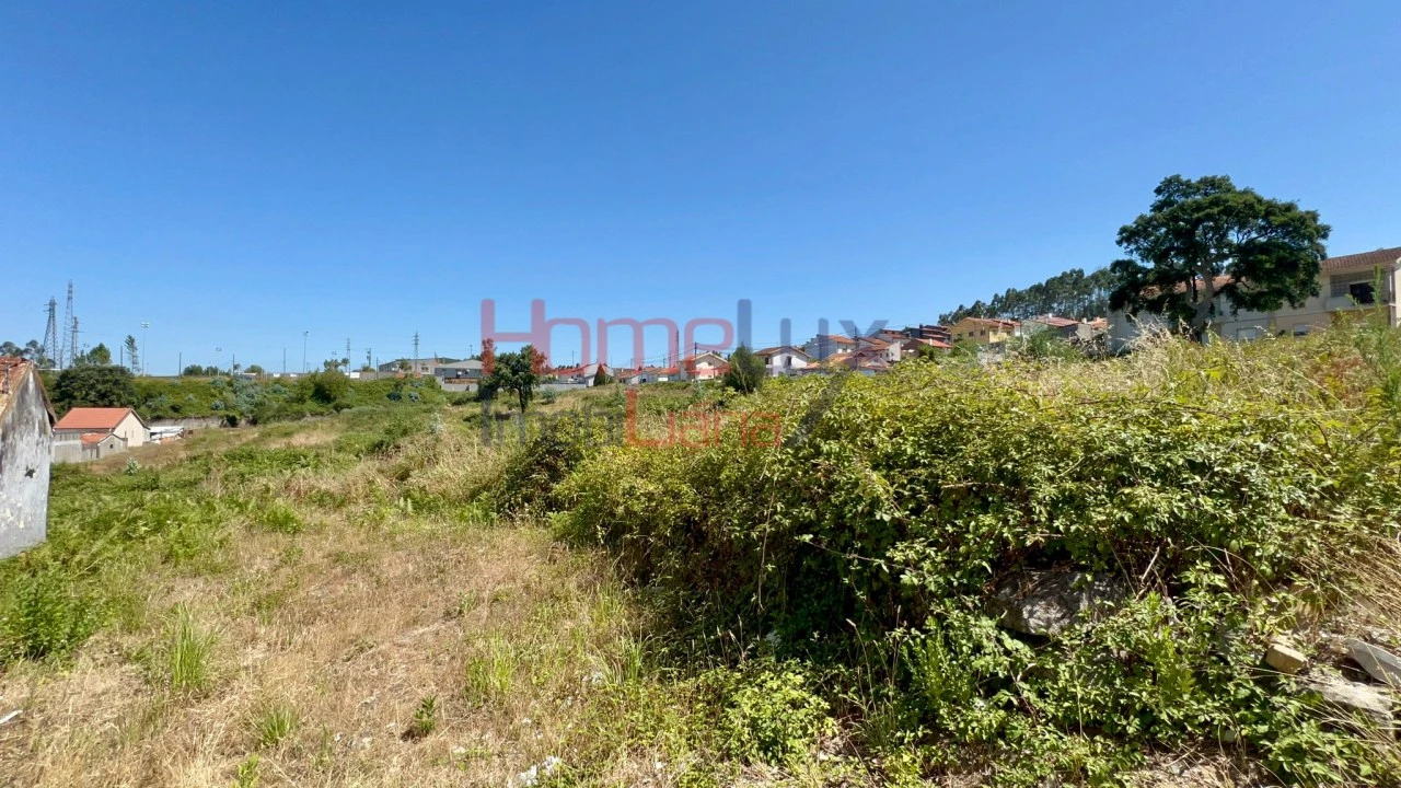 Terreno para Venda em Fânzeres e São Pedro da Cova Foto 5