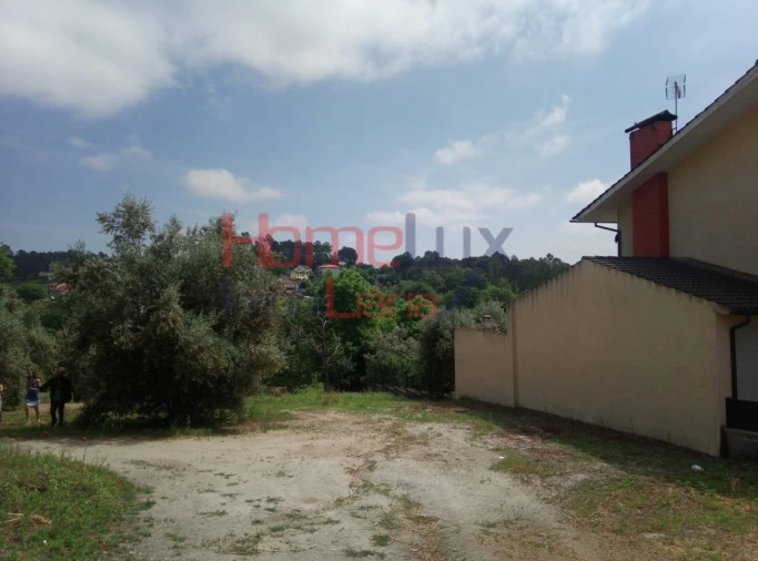 Terreno para Venda em São Cipriano e Vil de Souto Foto 5