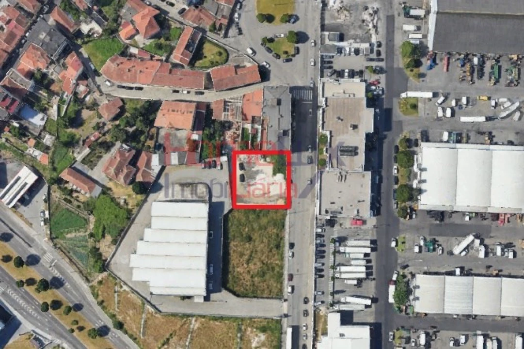 Terreno para Venda em Campanhã Foto 3