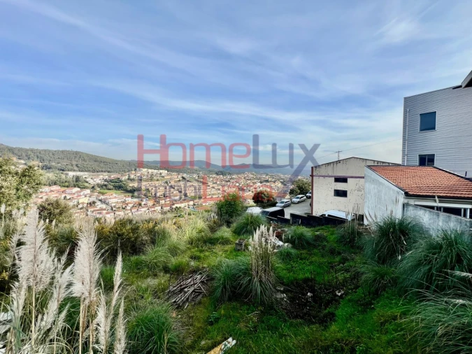 Terreno para Venda em Fânzeres e São Pedro da Cova Foto 4