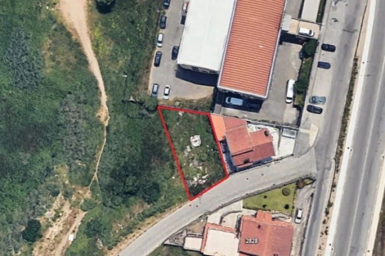 Terreno para Venda em Fânzeres e São Pedro da Cova Planta 1