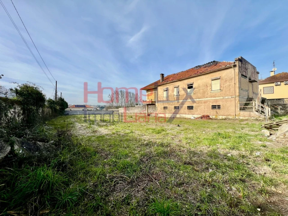 Terreno para Venda em Campanhã Foto 6