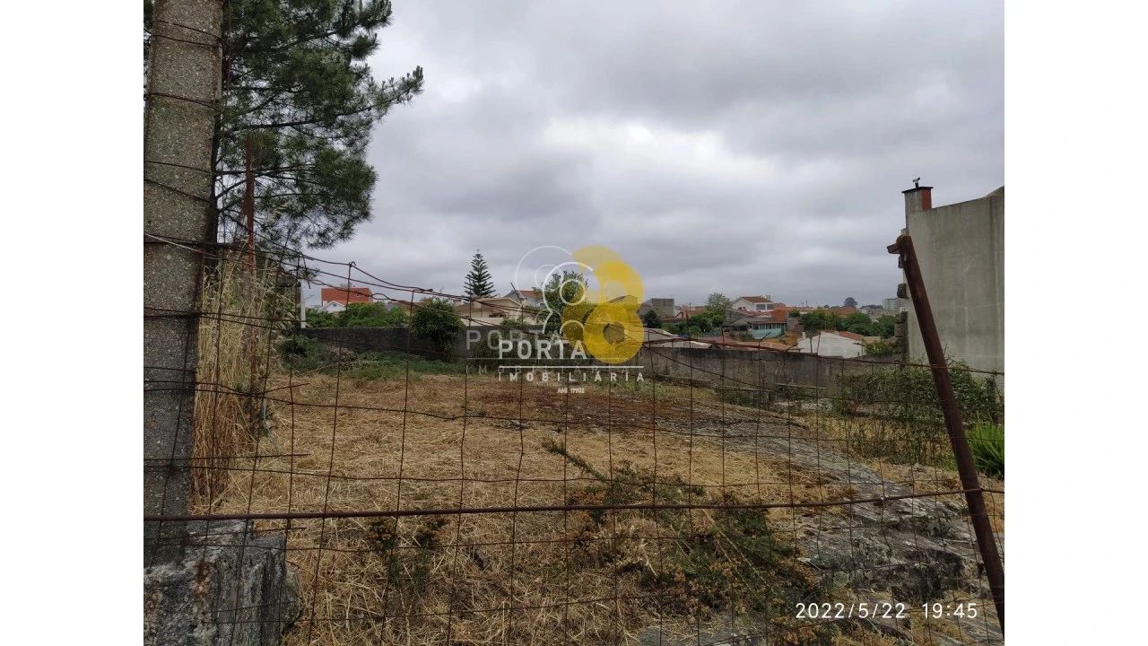 Terreno para Venda em Pedrouços Foto 3