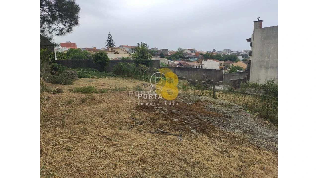 Terreno para Venda em Pedrouços Foto 6