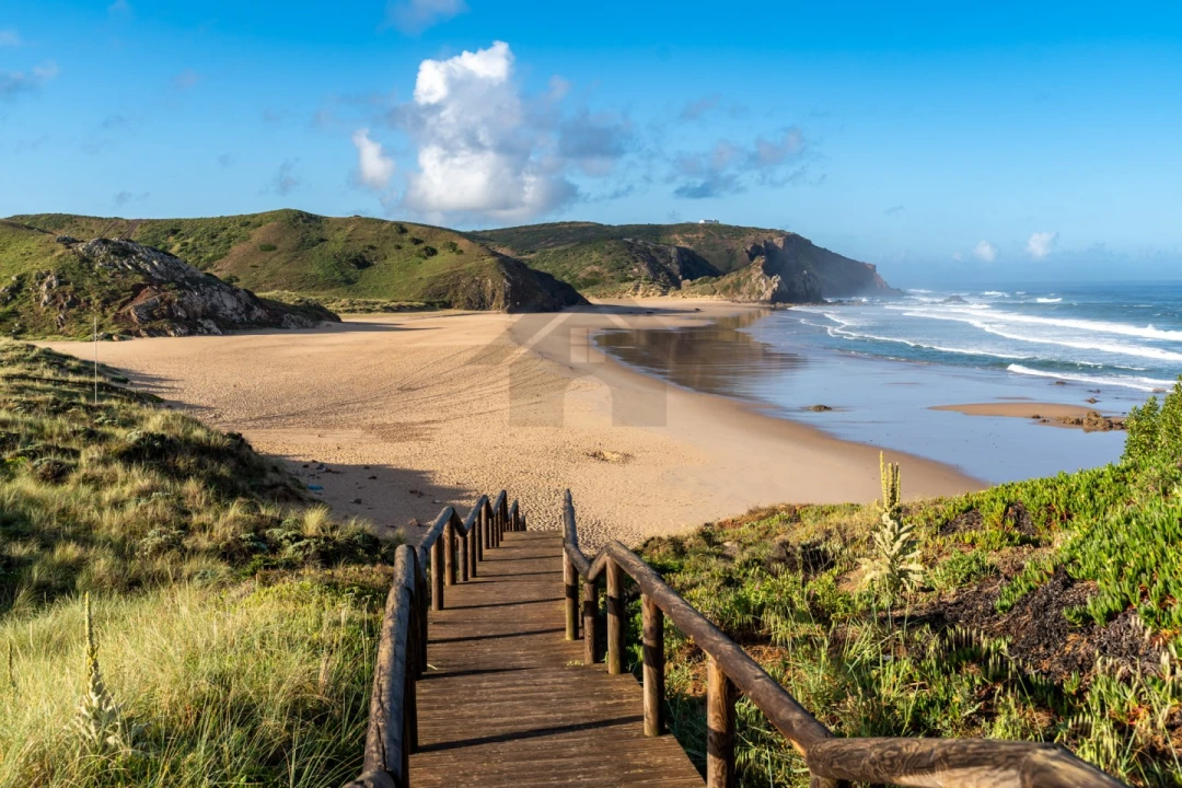 Terreno para Venda em Vila do Bispo e Raposeira Foto 9