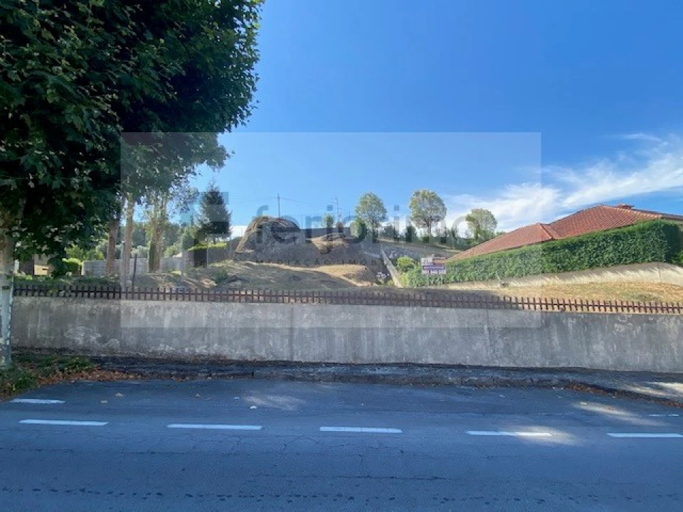 Terreno para Venda em Urgezes Foto 4