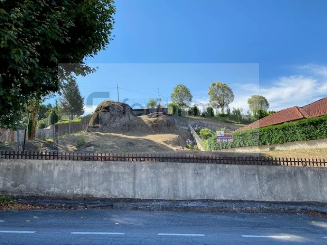Terreno para Venda em Urgezes Foto 3
