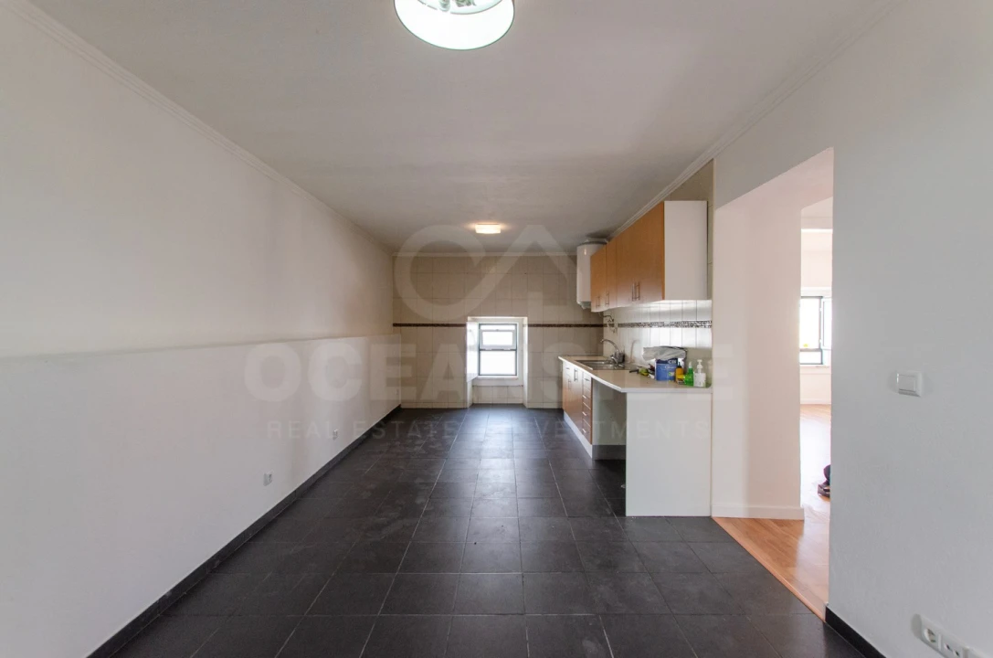 Moradia T2 para Arrendamento em Porto Salvo Foto 9