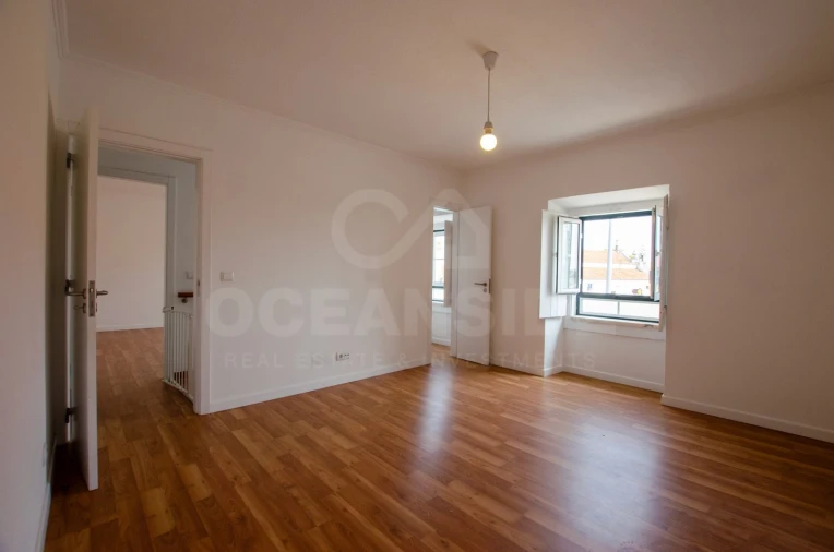 Moradia T2 para Arrendamento em Porto Salvo Foto 3