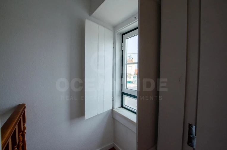 Moradia T2 para Arrendamento em Porto Salvo Foto 5