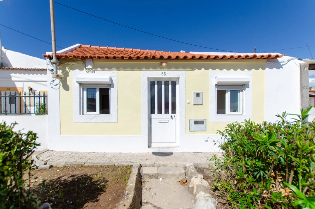 Quinta T1 para Arrendamento em Porto Salvo Foto 1