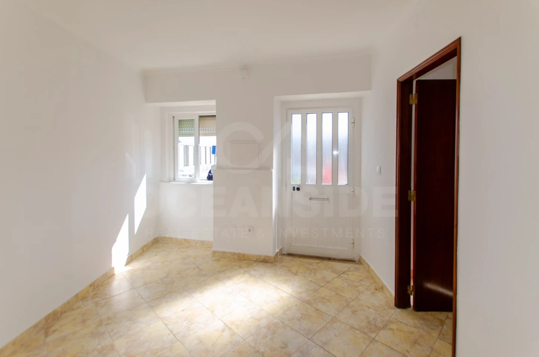 Quinta T1 para Arrendamento em Porto Salvo Foto 3