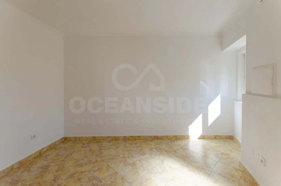 Quinta T1 para Arrendamento em Porto Salvo Foto 4