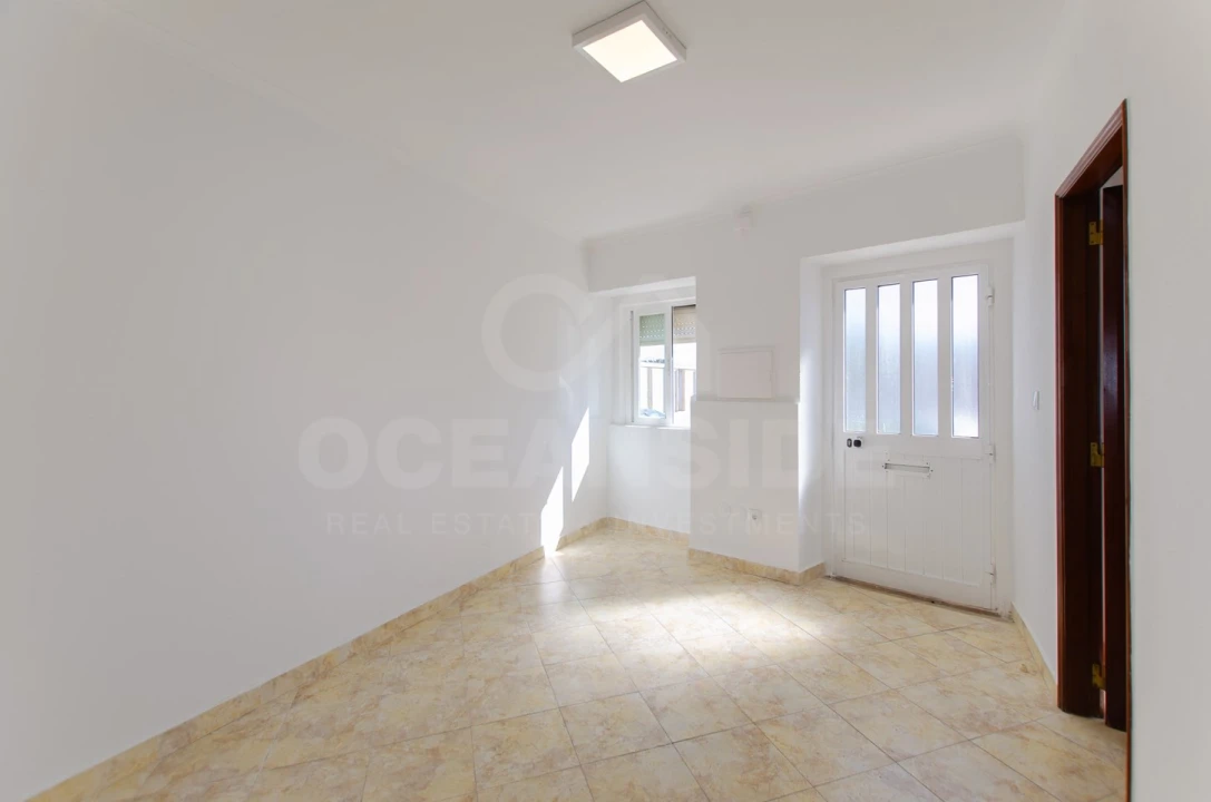 Quinta T1 para Arrendamento em Porto Salvo Foto 7