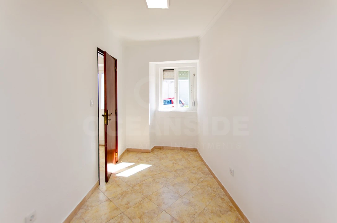 Quinta T1 para Arrendamento em Porto Salvo Foto 13