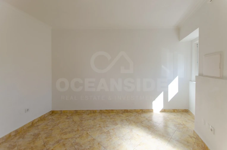 Quinta T1 para Arrendamento em Porto Salvo Foto 4