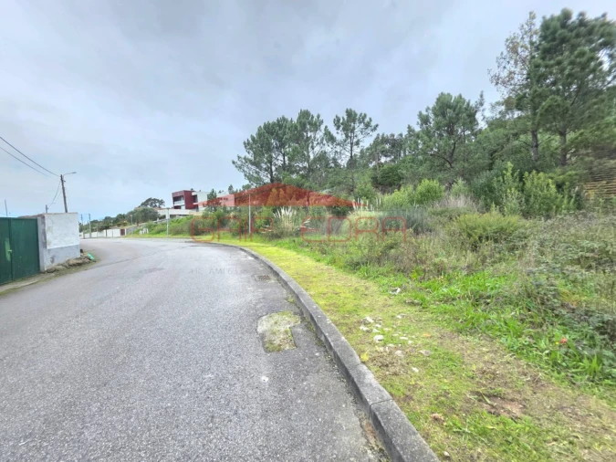 Terreno para Venda em Mozelos Foto 3