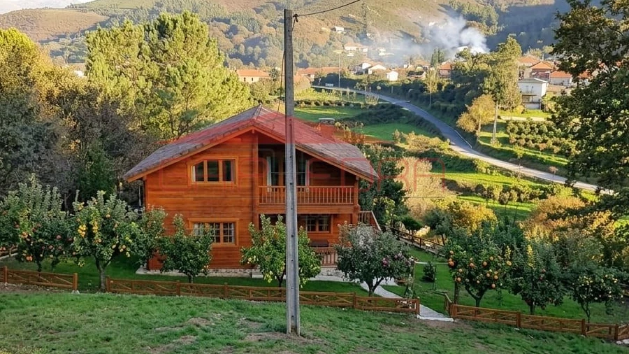 Terreno para Venda em Azias