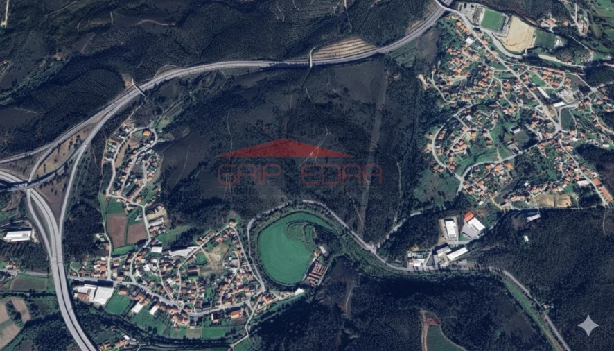 Terreno para Venda em Lordelo Foto 2