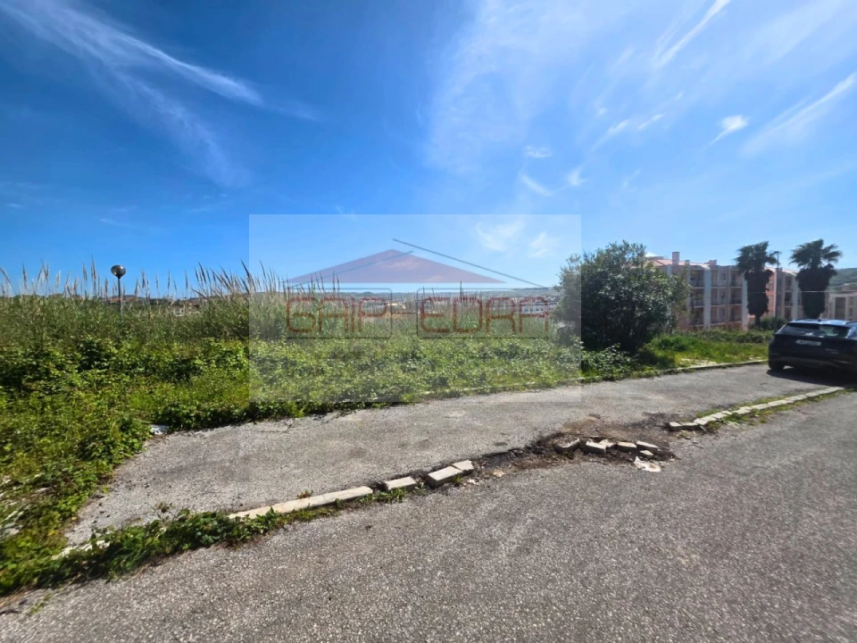 Terreno para Venda em Lourinhã e Atalaia Foto 4