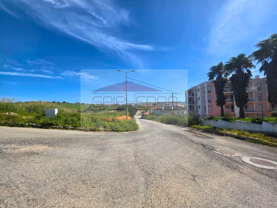 Terreno para Venda em Lourinhã e Atalaia Foto 6