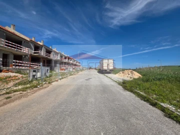 Terreno para Venda em Lourinhã e Atalaia