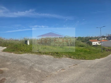 Terreno para Venda em Lourinhã e Atalaia