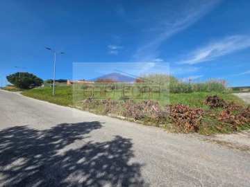 Terreno para Venda em Lourinhã e Atalaia