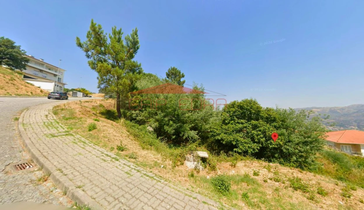 Terreno para Venda em Campelo e Ovil Foto 3