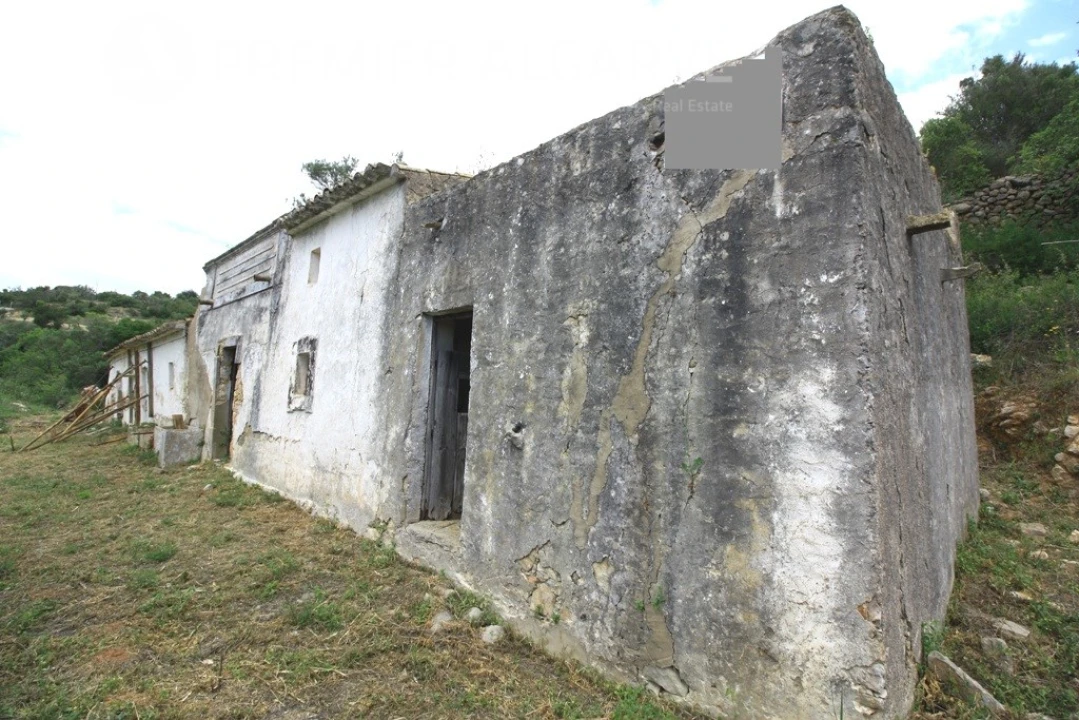 Terreno para Venda em Conceição e Estoi Foto 1