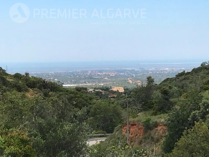 Terreno para Venda em Conceição e Estoi Foto 2