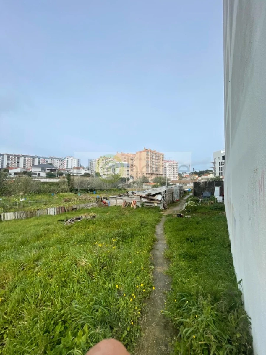 Terreno para Venda em São João das Lampas e Terrugem Foto 2