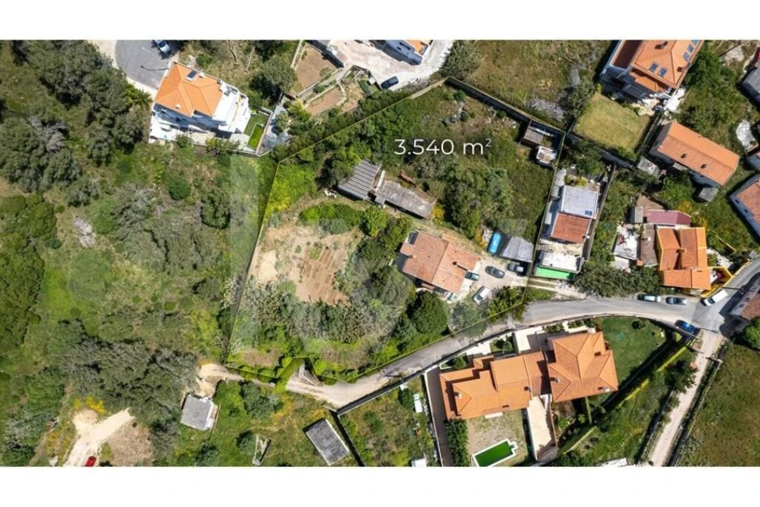 Terreno para Venda em Alcabideche Foto 3