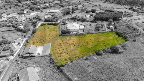 Terreno para Venda em Santo Quintino