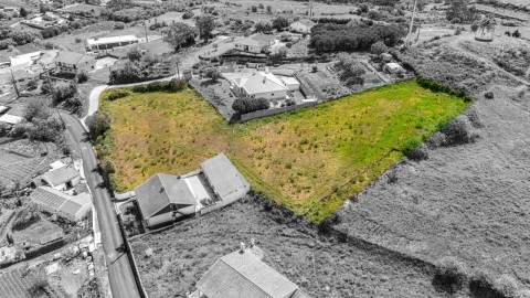 Terreno para Venda em Santo Quintino