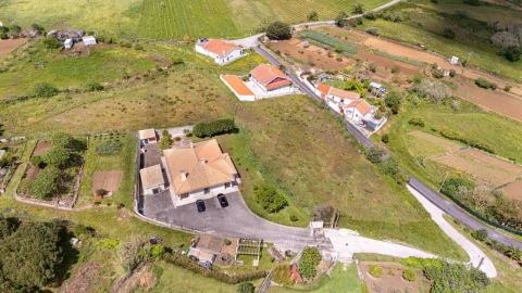 Terreno para Venda em Santo Quintino