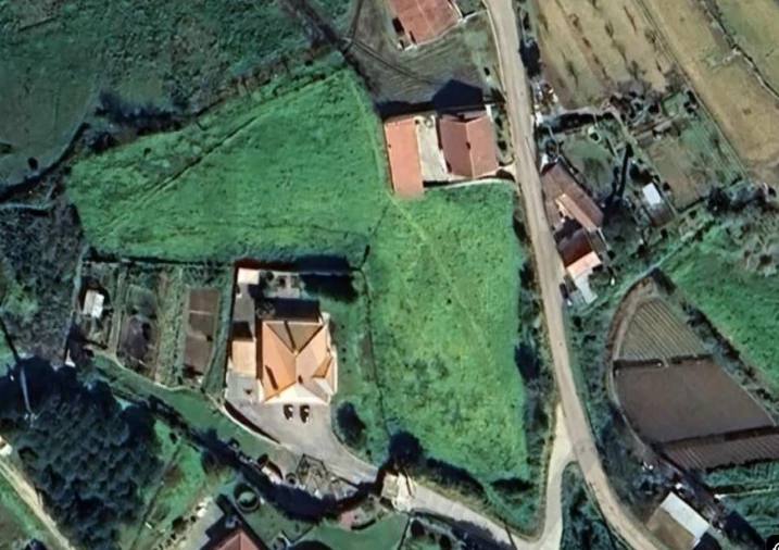 Terreno para Venda em Santo Quintino Foto 35